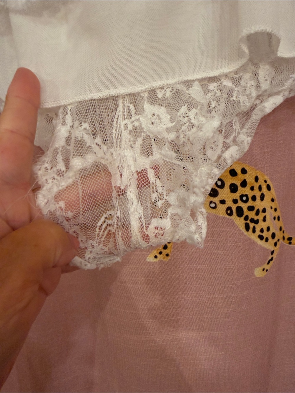 Lace Ruffle Shorts - Picture 3 of 6